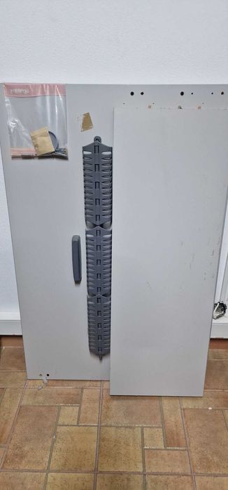 Secretária CINZENTA