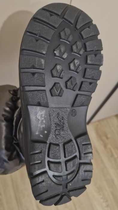 Чобітки зимові Pilot/Vista , 35р