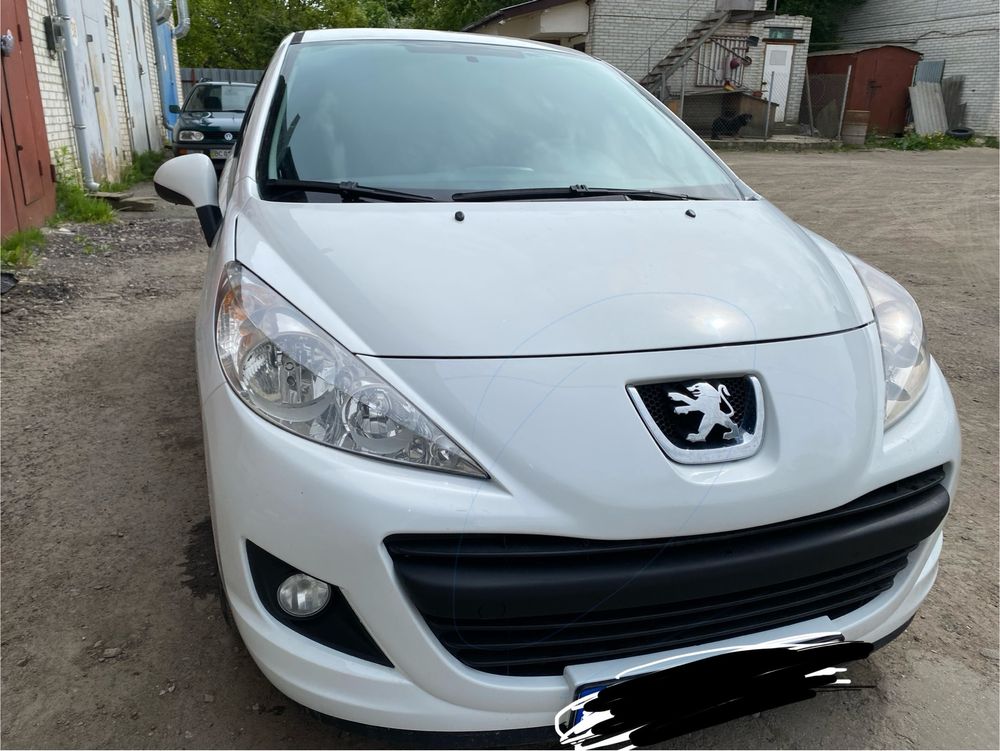 Продам Peugeot 207