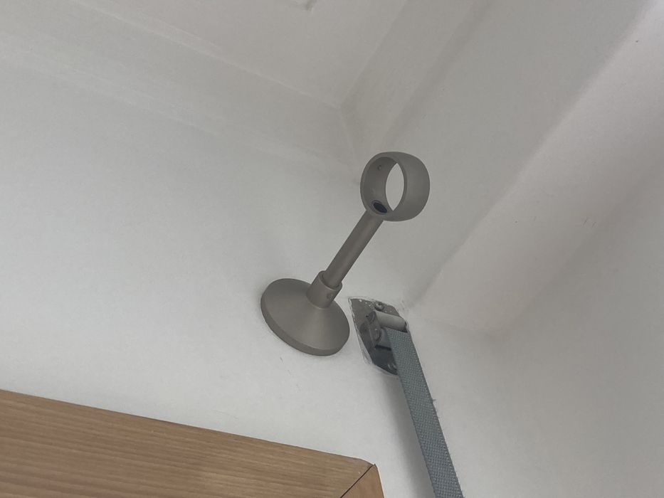 Varao prateado para cortinados