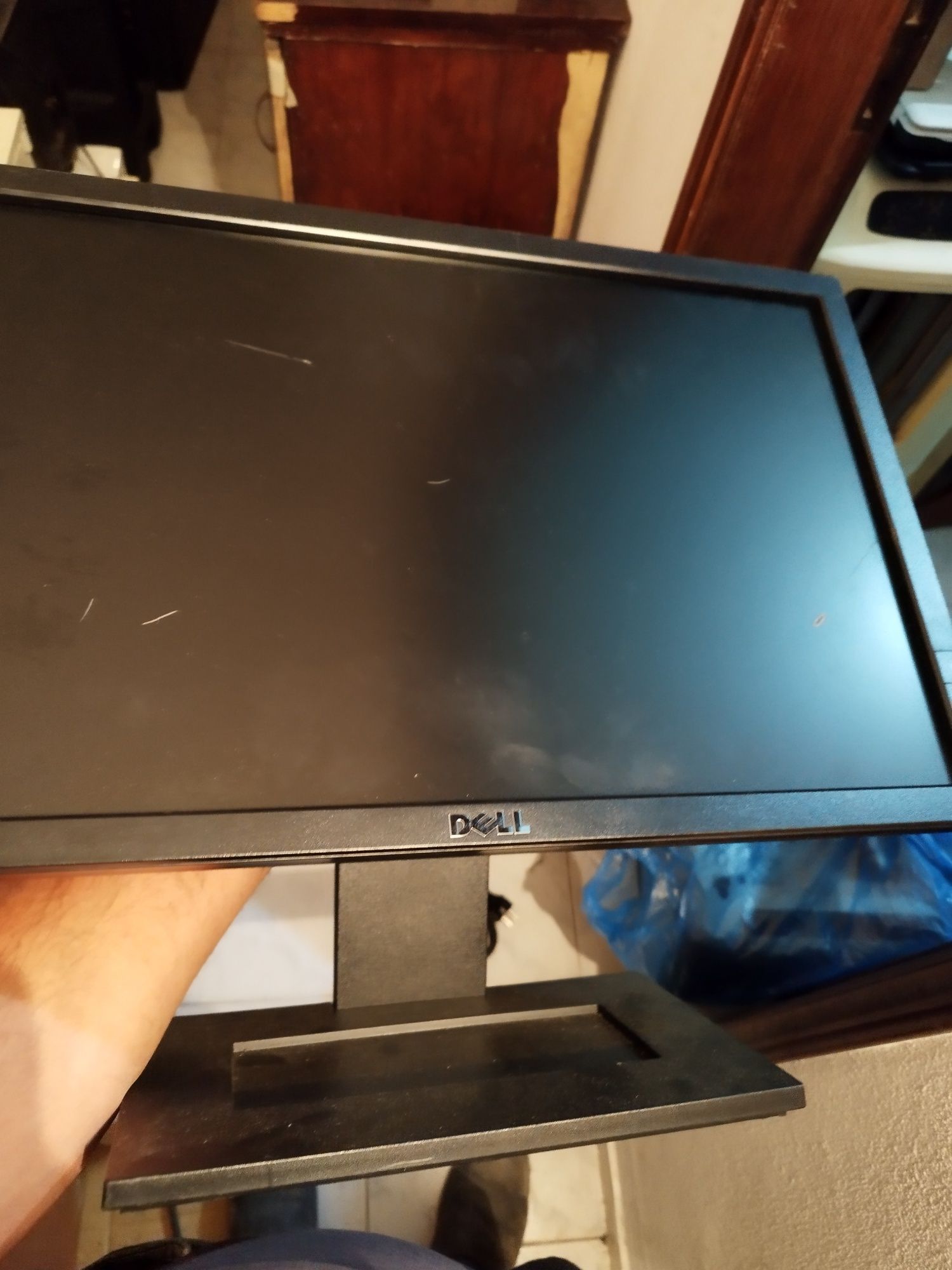 TV de computador de loja a trabalhar bem