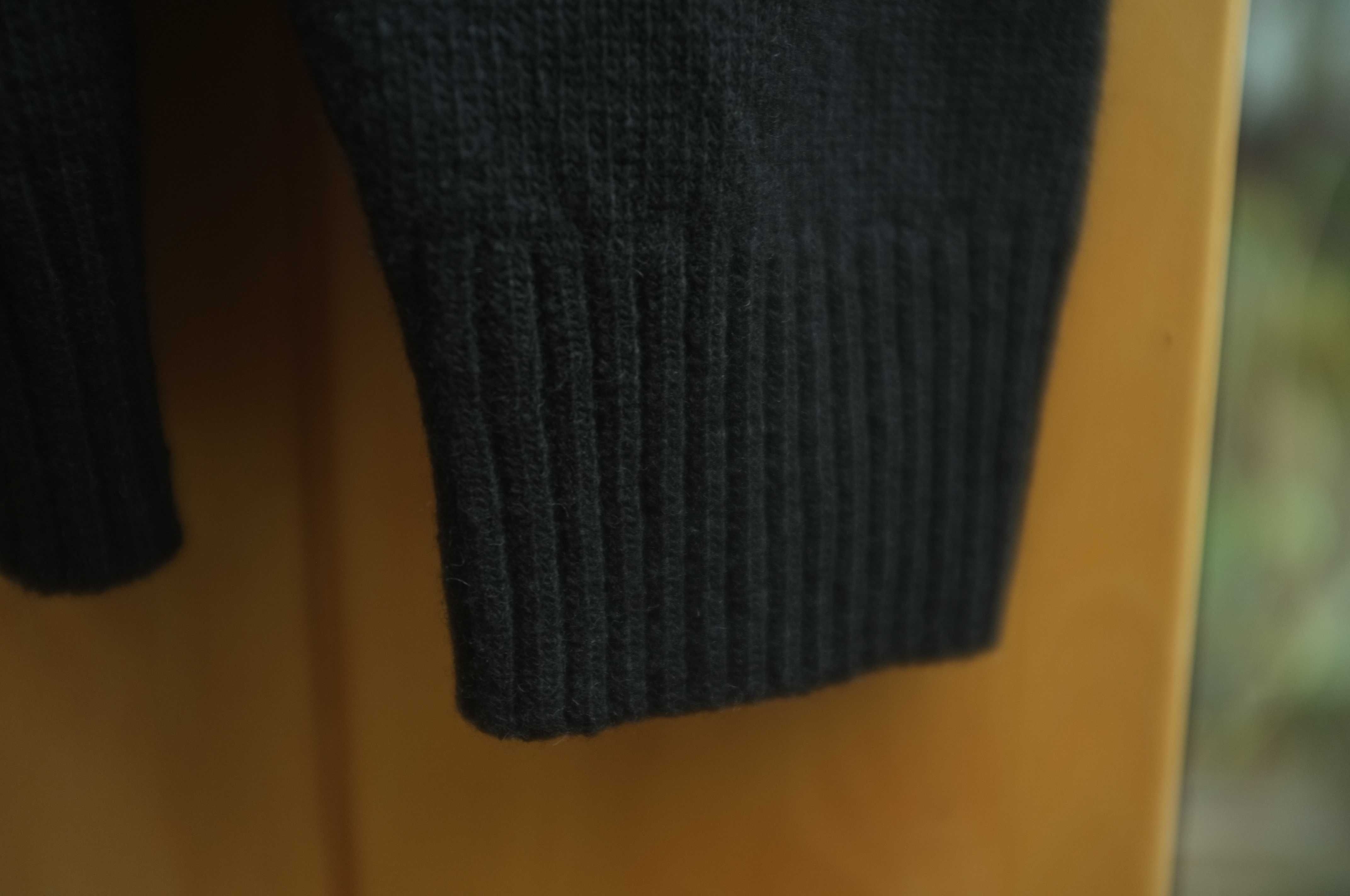 czarny ciepły wełniany sweter kardigan Lindbergh wełna klasyczny