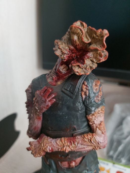Figurka Armored Clicker The Last of Us Part II Dark Horse Figure