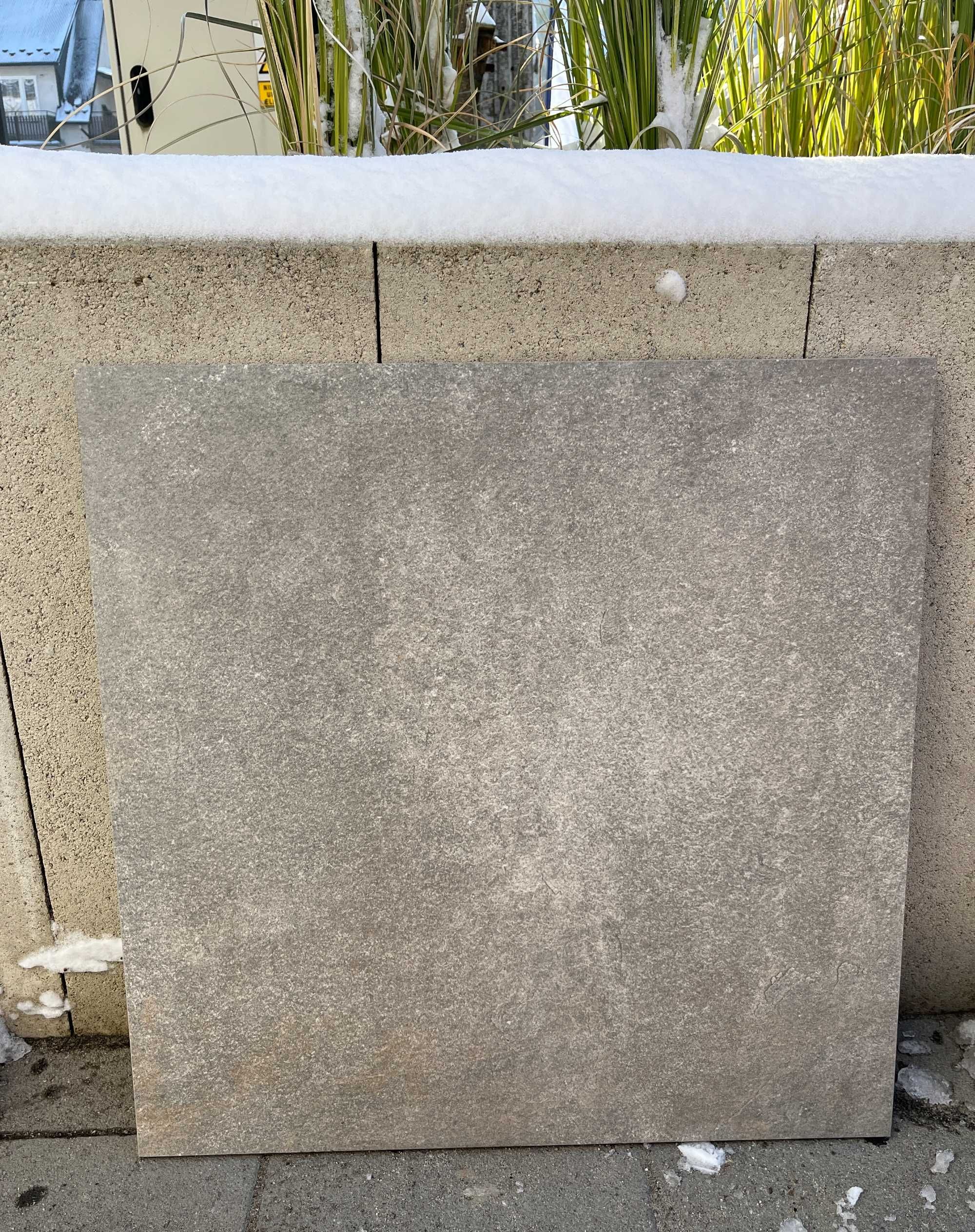 Płyta Gresowa Terrace Grys 59,5x59,5x2 Gat.II w cenie 110 zł/m2