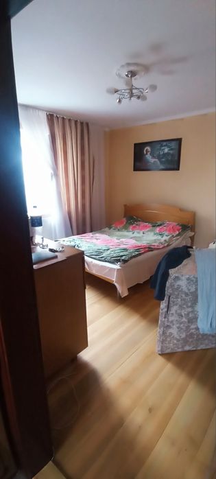 Окремий будинок, Крошня (рн Золоте Руно),