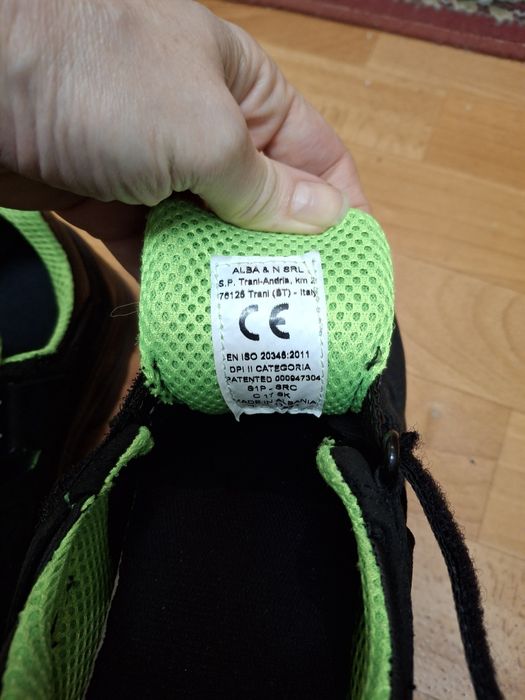 Робочі сандалі захисні