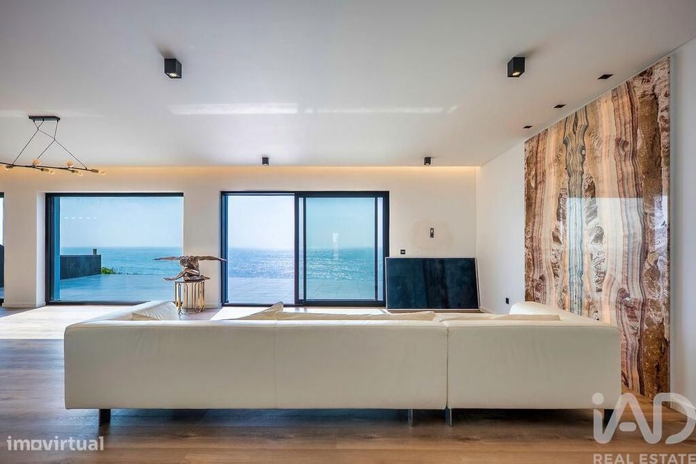 Casa / Villa T3 em Marinha Grande de 212,00 m2