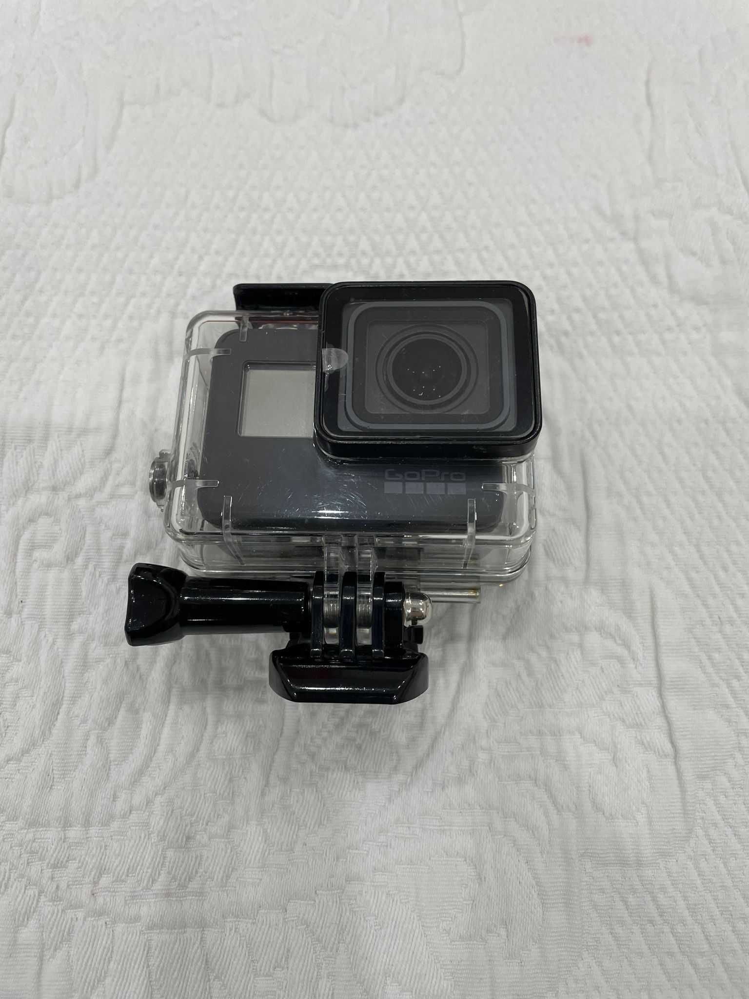 GoPro Hero5 Black + mala com acessórios