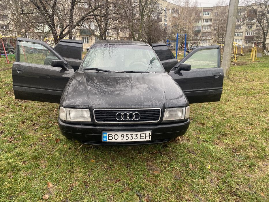 Audi 80 1990 року