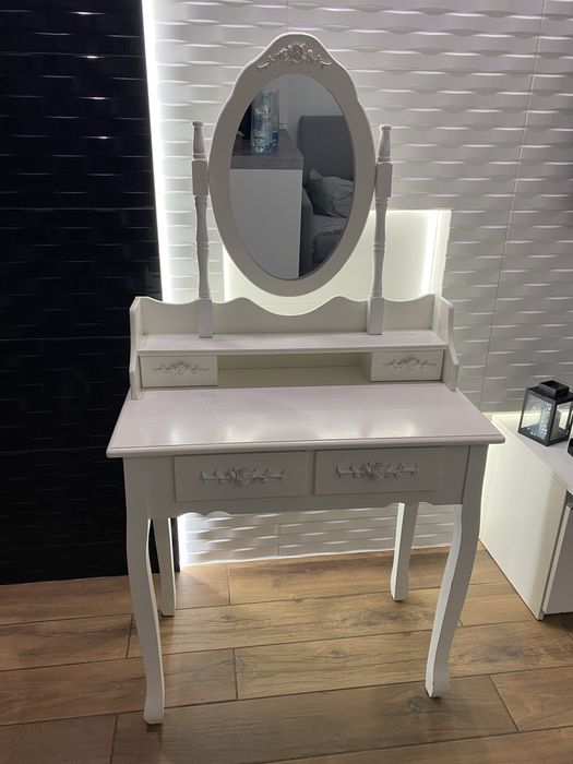 Toaletka kosmetyczna