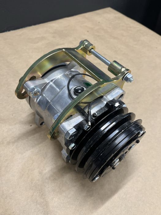 Adapter kompresora klimatyzacji BMW M20 M30 E30 E24 E28 E23 E12 E9 E34