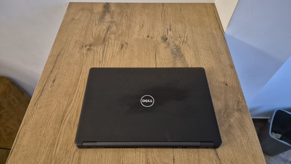 Laptom Dell Latitude 5480