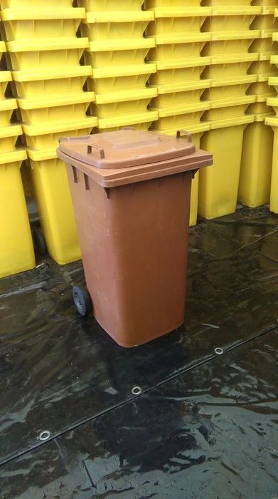 Kosz kubeł na śmieci BIO 240l.