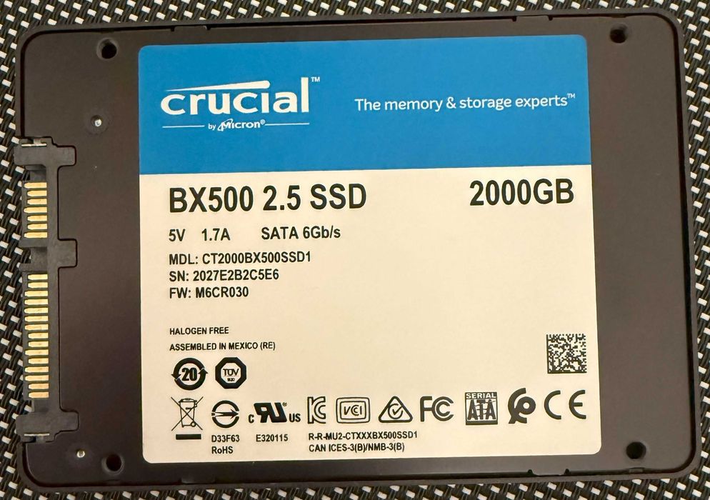 SSD 2TB Crycial - Micron CT2000BX500SSD1 практично новий 100%-здоров'я