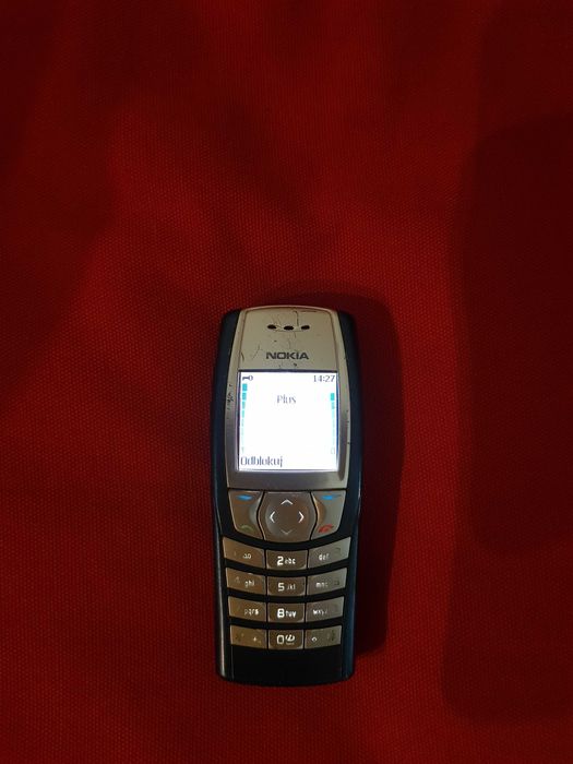 Nokia 6610i z ładowarką