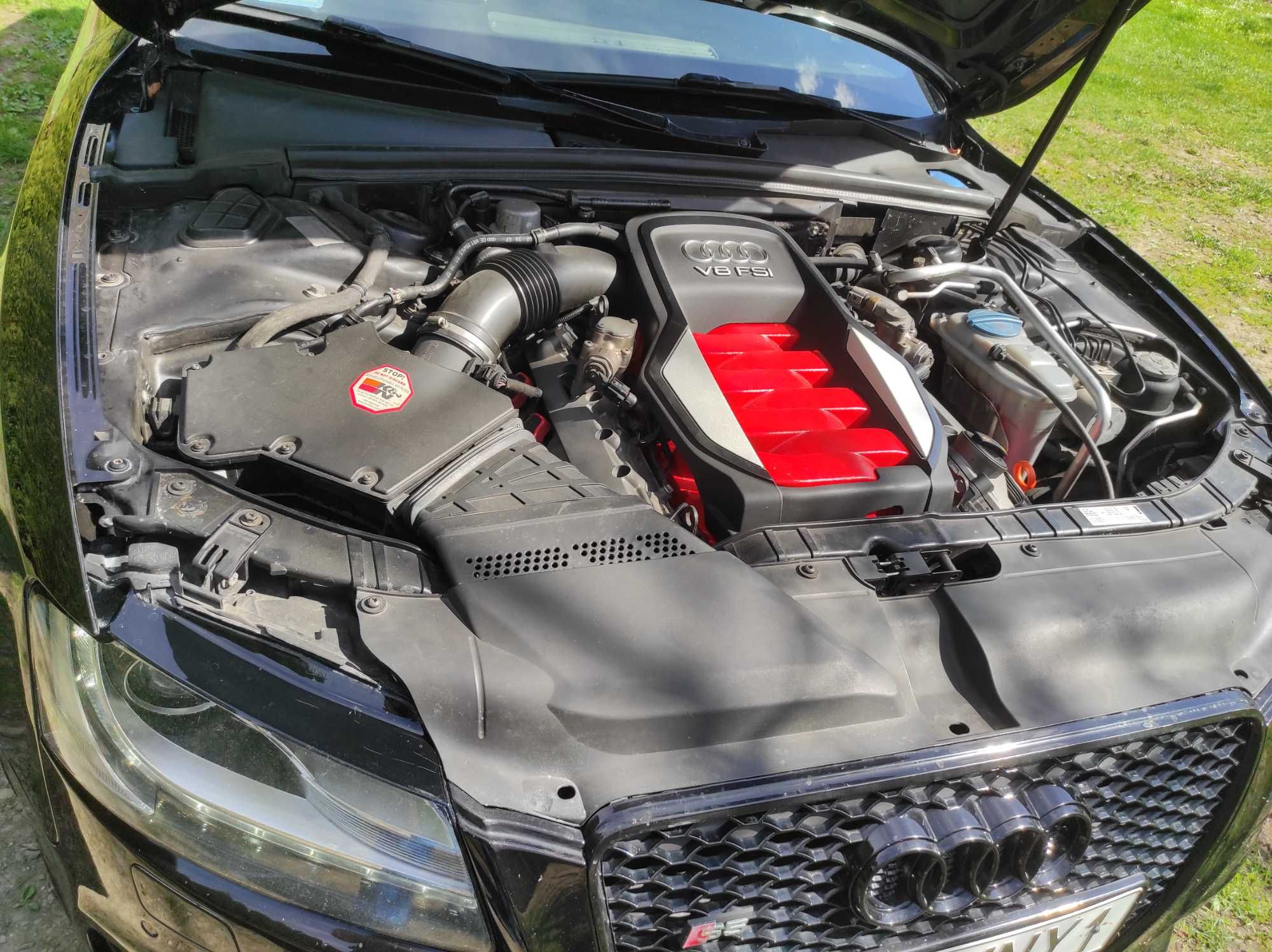 Audi  S5  Quattro  V8