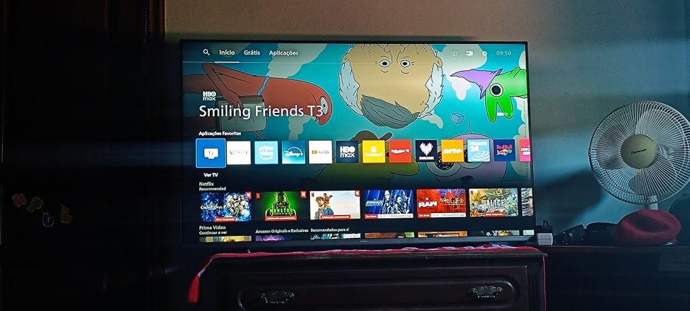 vendo televisão como nova