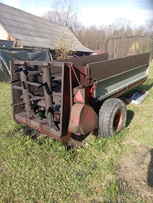 Rozrzutnik obornika typowo górski