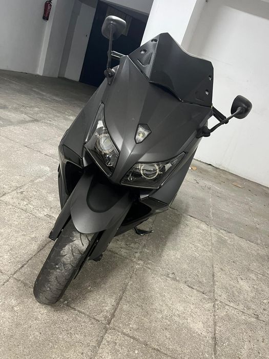 Yamaha T-Max 530