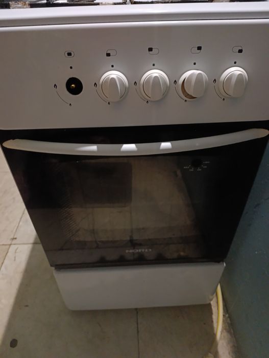 Продам- Газовая плита