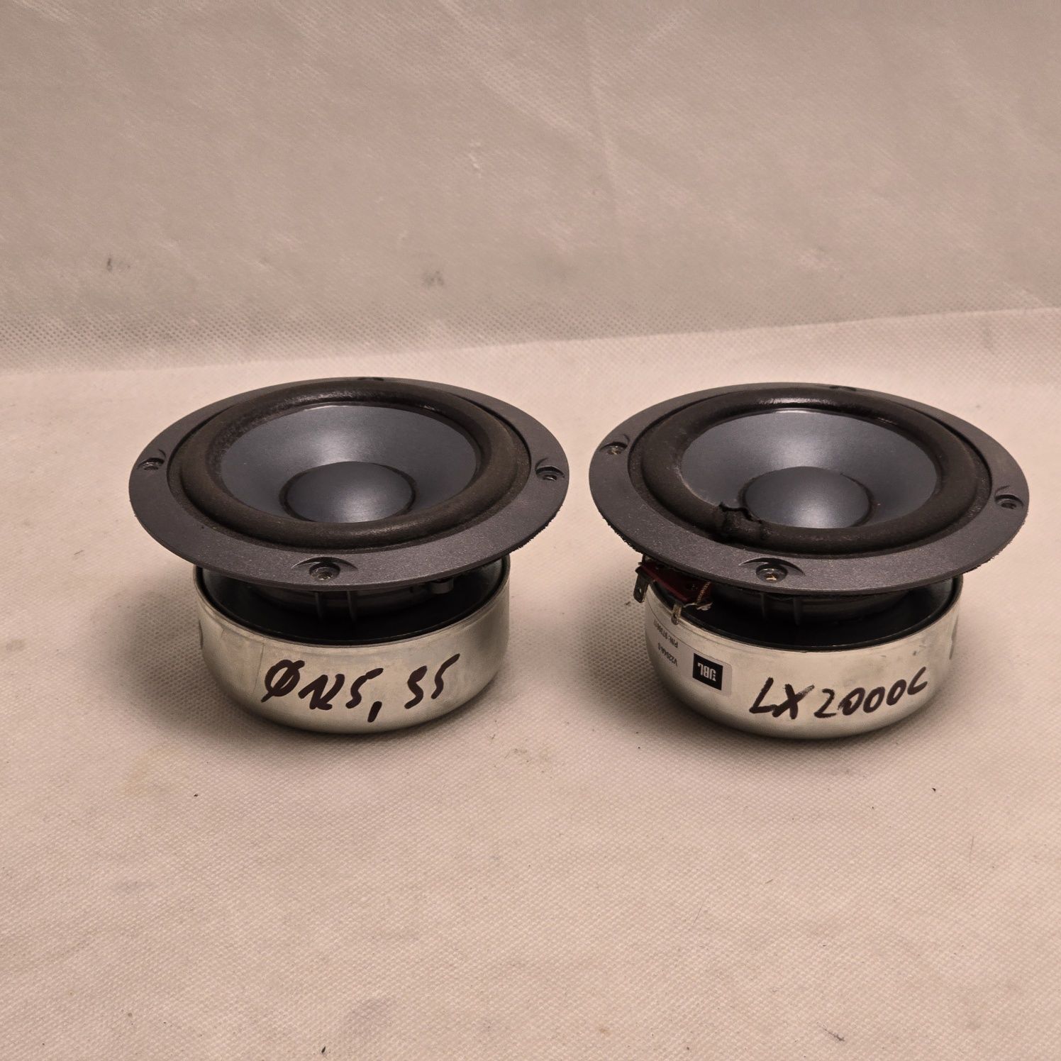 2 x głośniki midi basowe JBL V 2204 A S 8ohm 12.5cm VIFA Tc