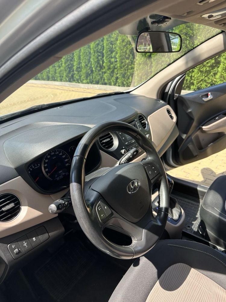 Hyundai i10. Перший власник. Перша реєстрація