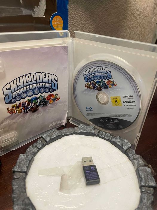 Skylanders Spyro's Adventures PS3 - Jogo em CD + Portal + Personagens