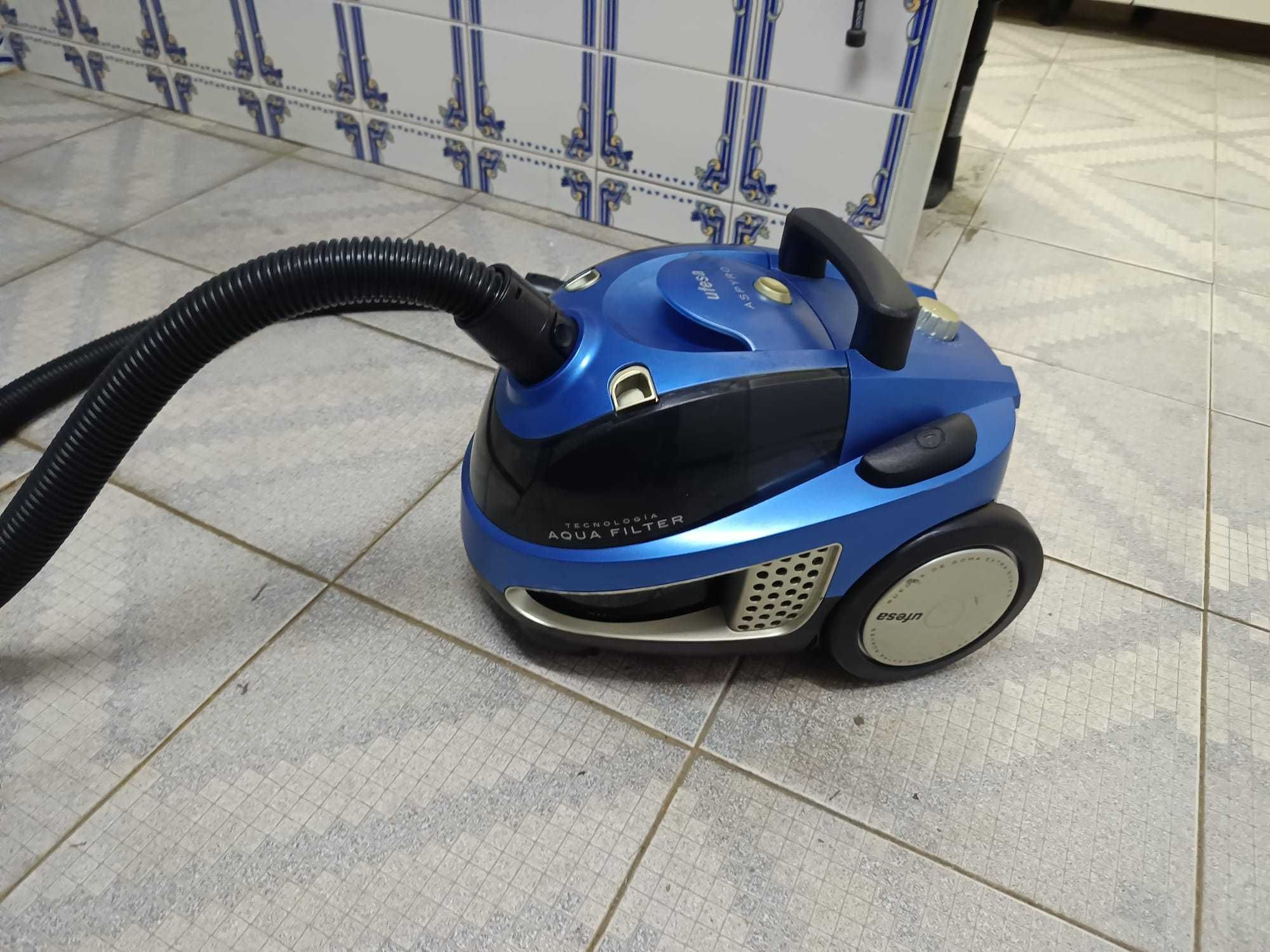 Aspirador Ufesa Aspyro