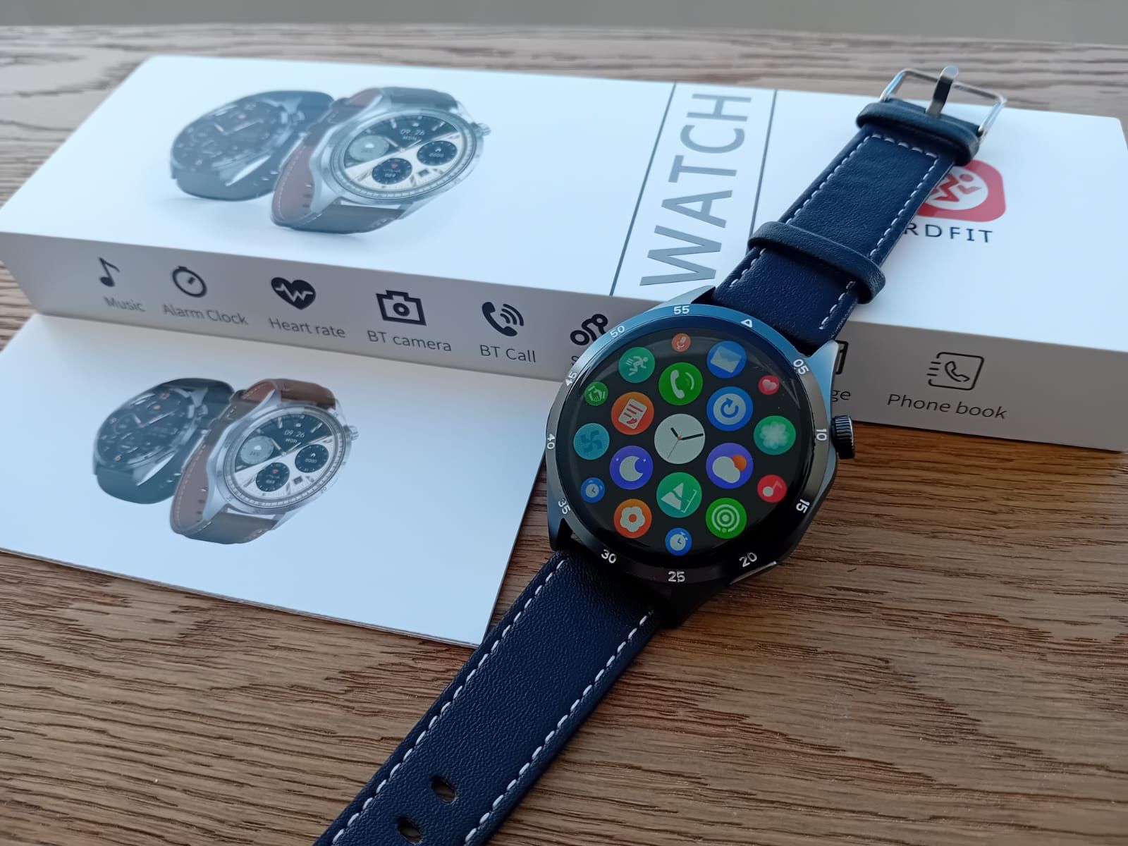 GT4 PRO PLUS Smartwatch 48mm : pele Preta