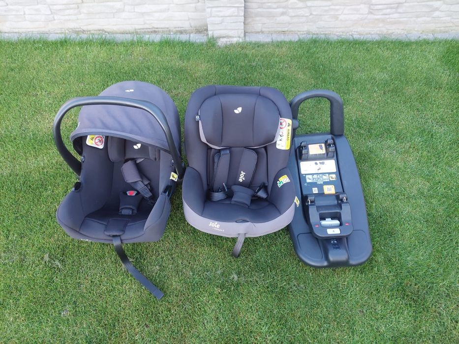 Fotelik samochodowy zestaw