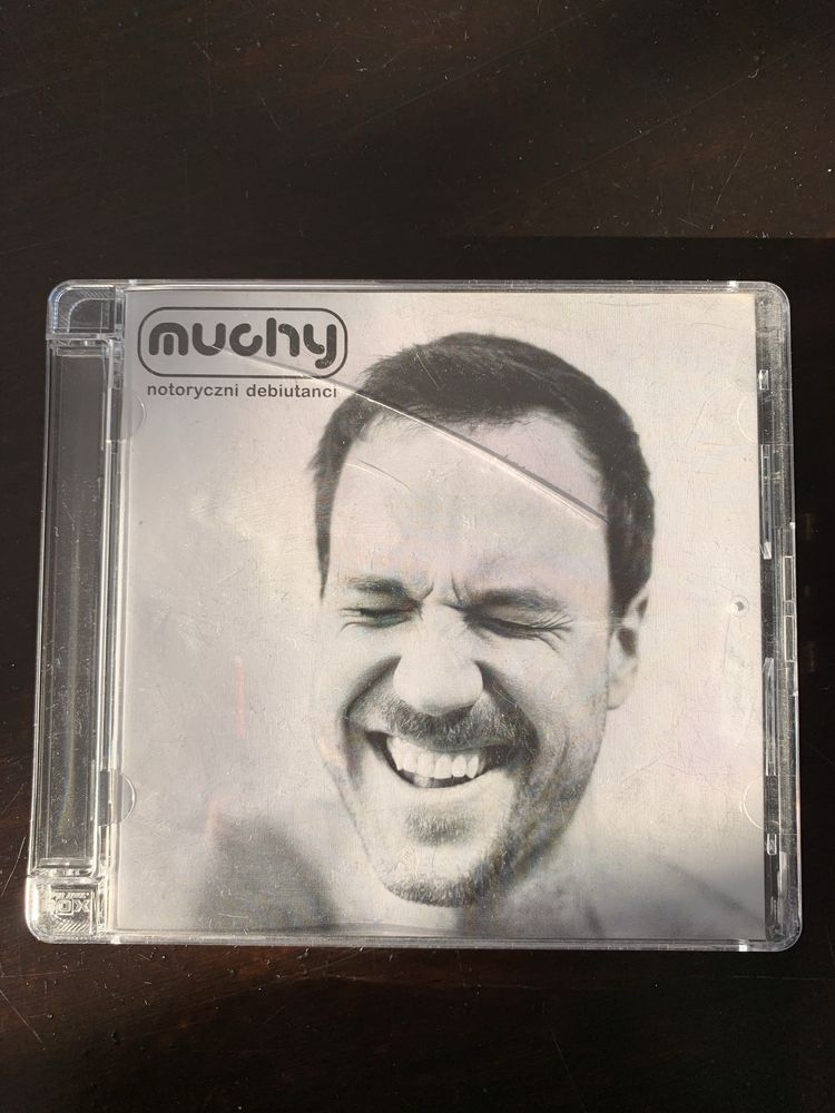 Muchy „Notoryczni debiutanci”