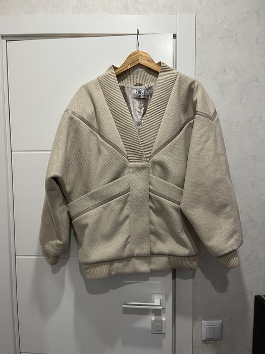 Бомбер  жіночій