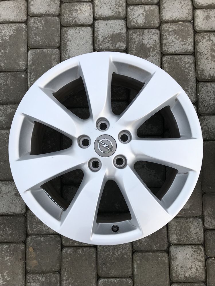 Alufelgi 5x115 18" Zafira Ampera Antara Astra J K GTC Insignia Cascada