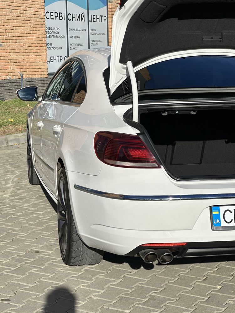 Продам автомобіль VW CC 2012