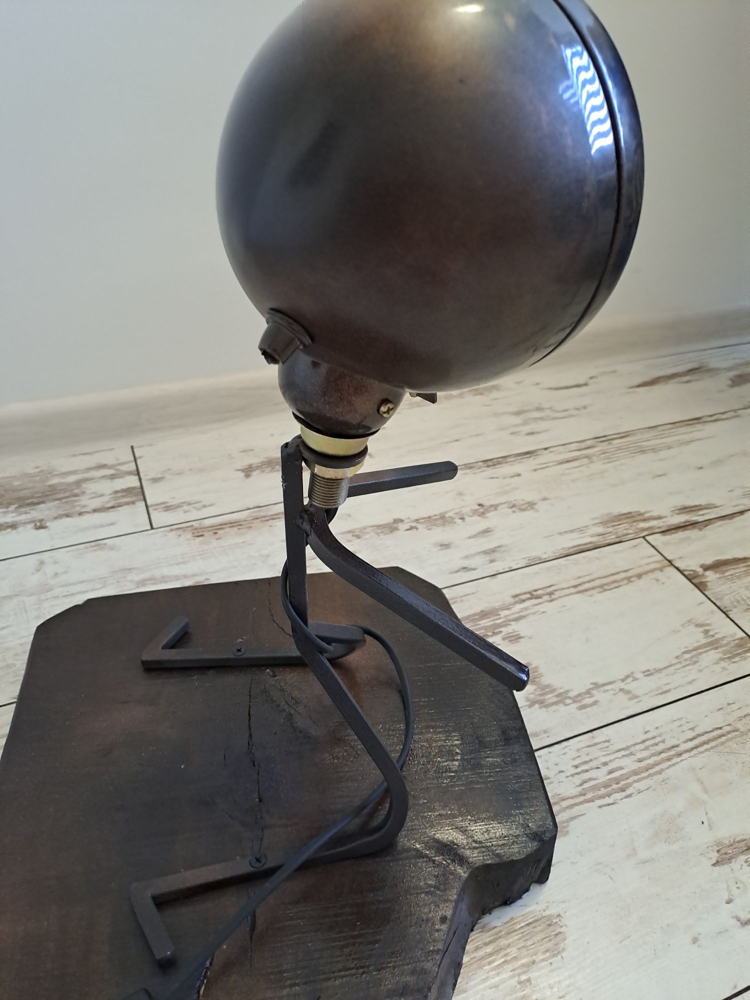 Lampa loft reflektor