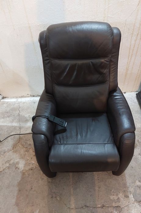 Fotel skórzany elektryczny