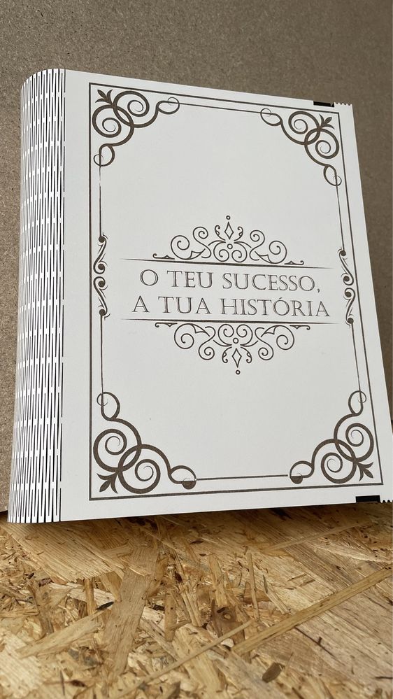 Guarda livros ou diarios