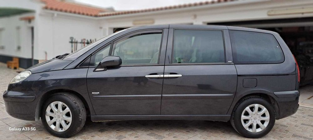 Oportunidade Veículo Poucos Kms