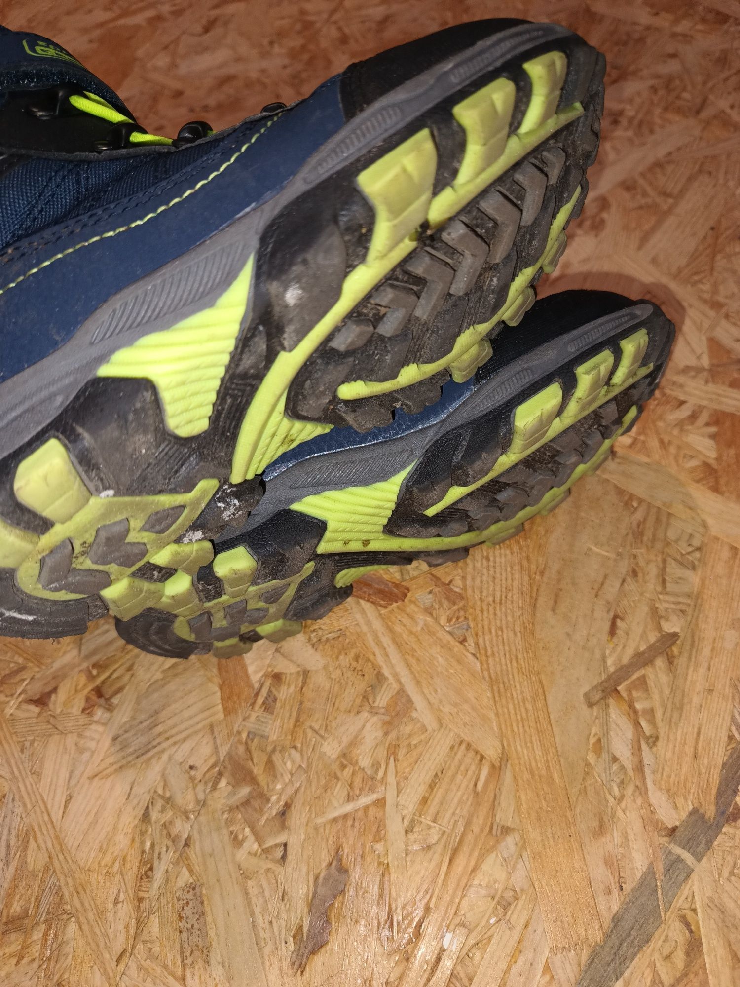 Buty zimowe Sprandi r 28 jak nowe