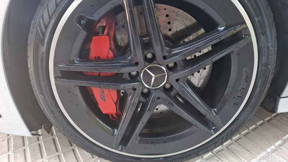 Vendo Mercedes A45 S AMG