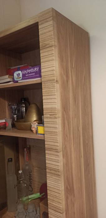 Witryna stojąca słupek regał biblioteczka