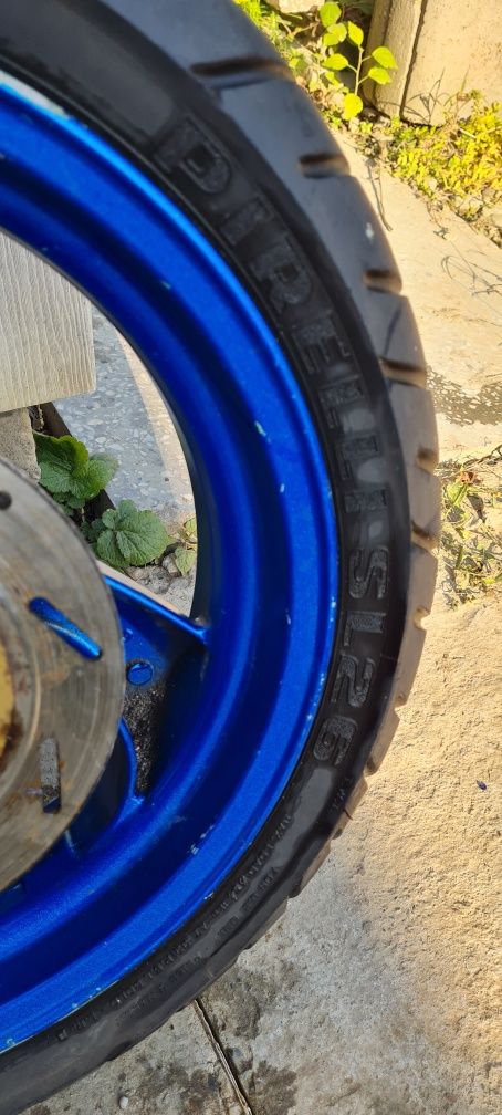 Продам комплект коліс до мопеда,Piaggio,gilera