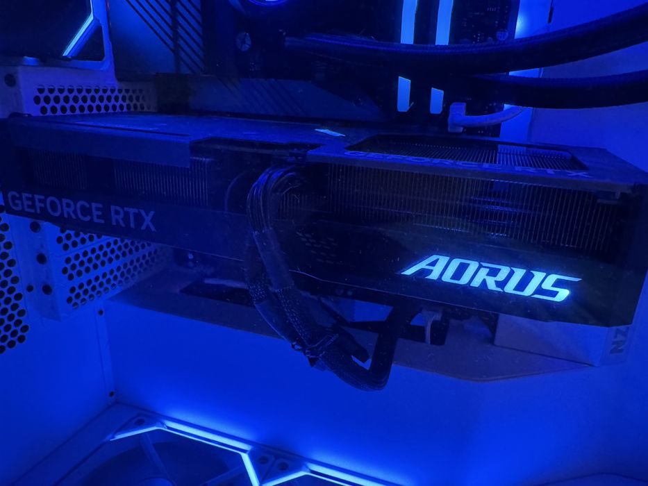 Placa Gráfica Aorus Elite 4060ti