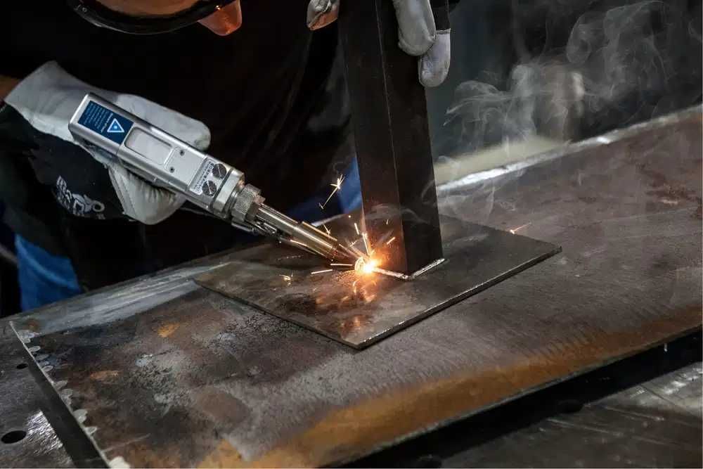 Spawarka laserowa ręczna 1,5kW 3w1 1500W FV23% SIJA Polskie menu