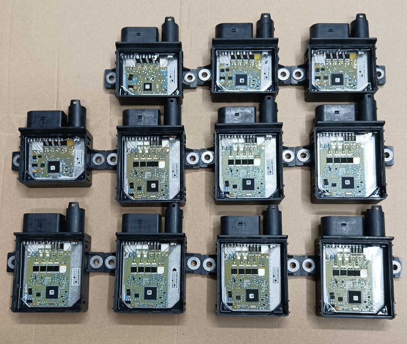 Przekaźnik sterownik moduł grzania świec żarowych BMW M57 MERCEDES KIA