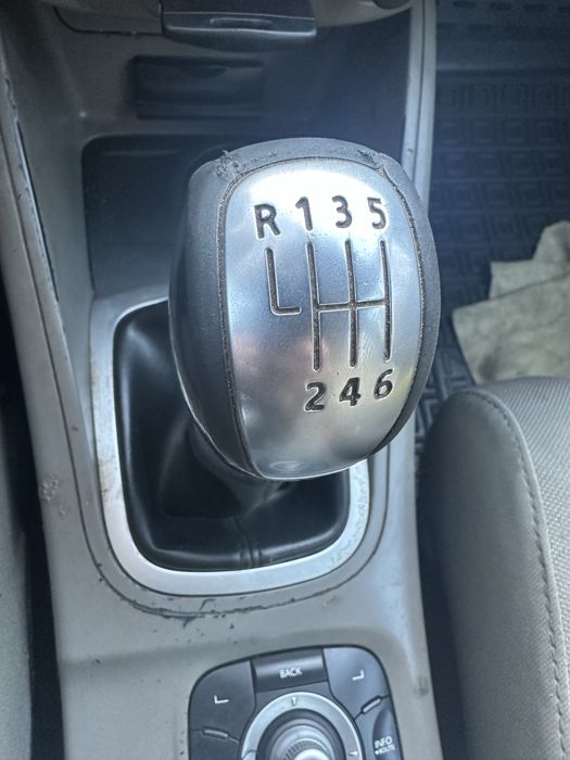 Продам свій автомобіль Рено Меган 3 , 1,5дизель