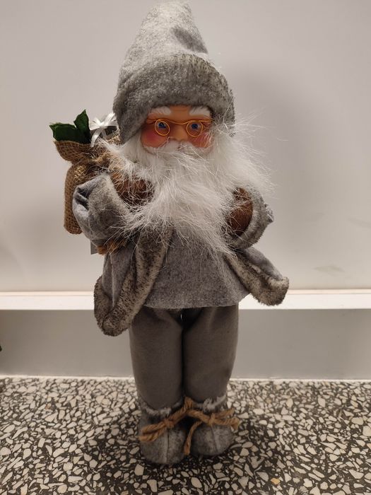 Nowa Świąteczna Figurka Mikołaj Dekoracyjny 45cm Szary, Carrefour