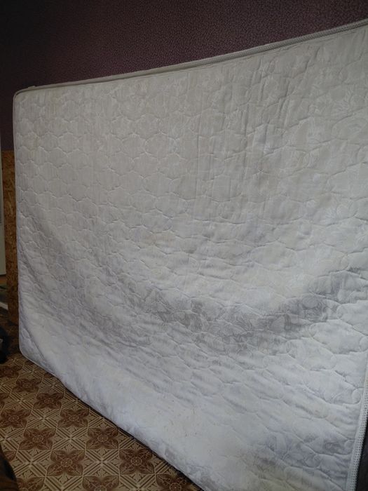 Матрас бу 180/200