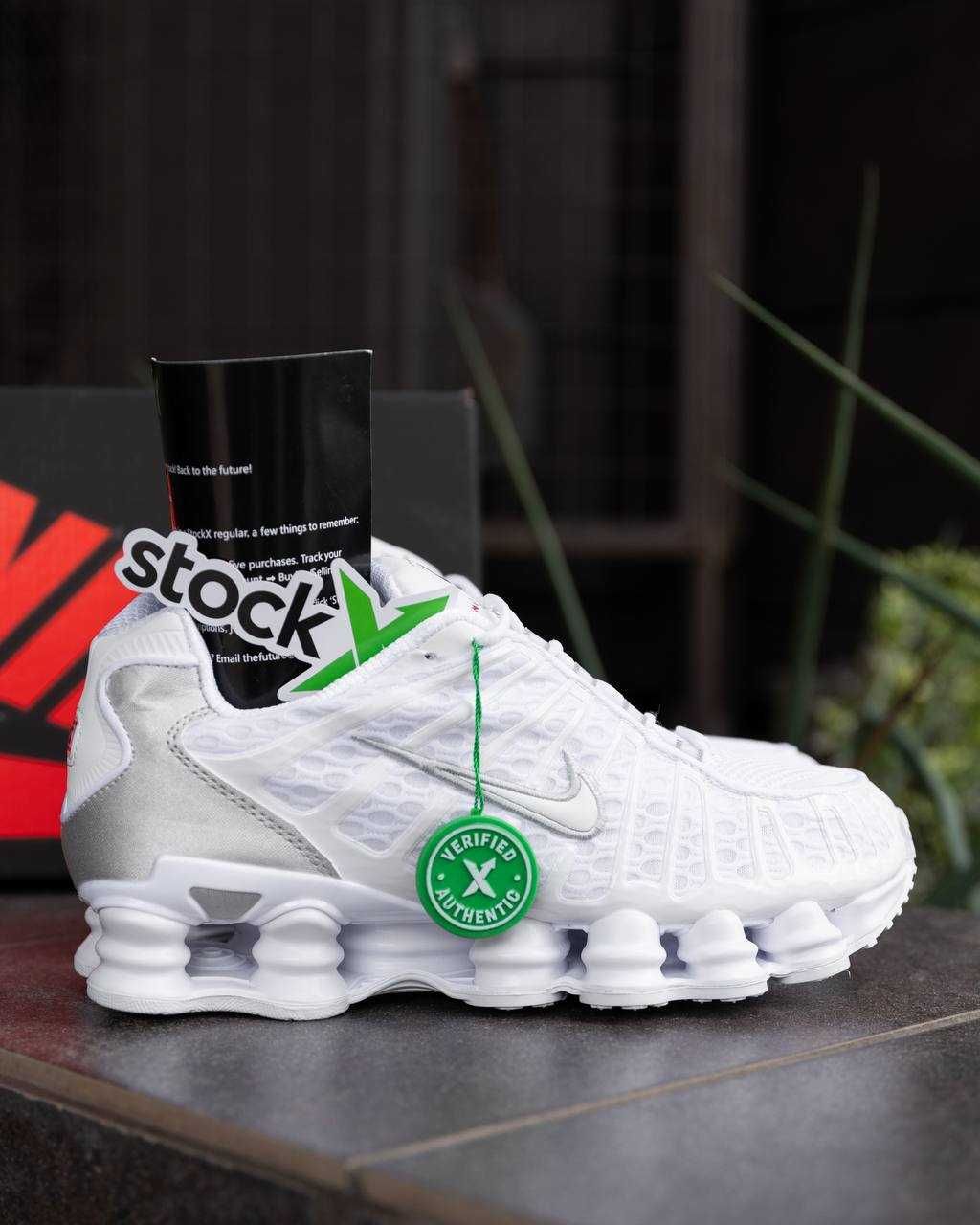 Чоловічі кросівки Nike Shox TL білий NK147 СУПЕР