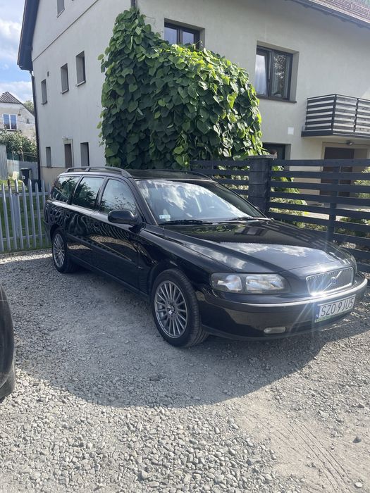 Volvo V70 2.4 Benzyna + LPG | Automat | Doinwestowany | Hak | Czujniki
